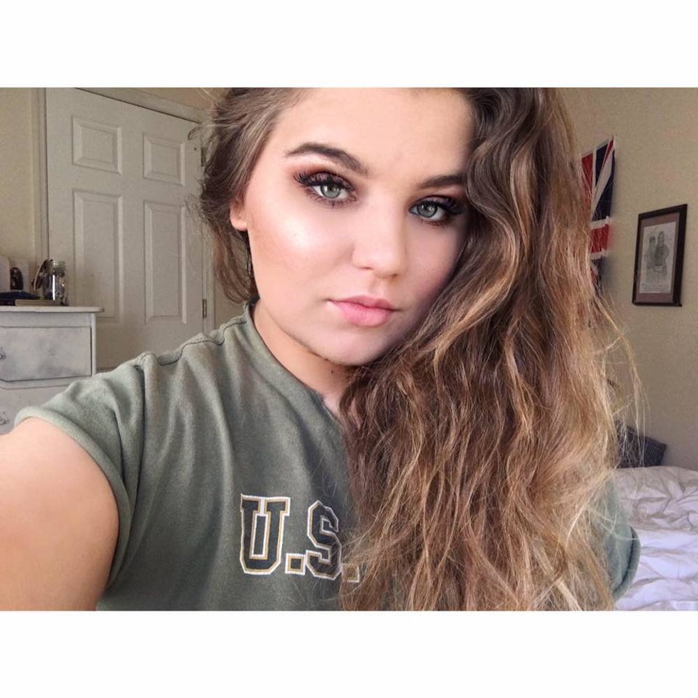 Meet your Posher, Kendall